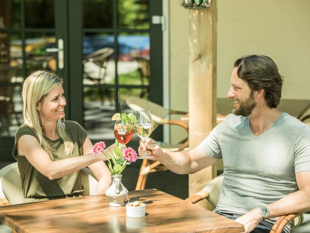 Landal De Waufsberg Hotel Noorbeek Eksteriør billede